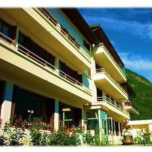 la-darentasia.hotels-rhonealpes.com/