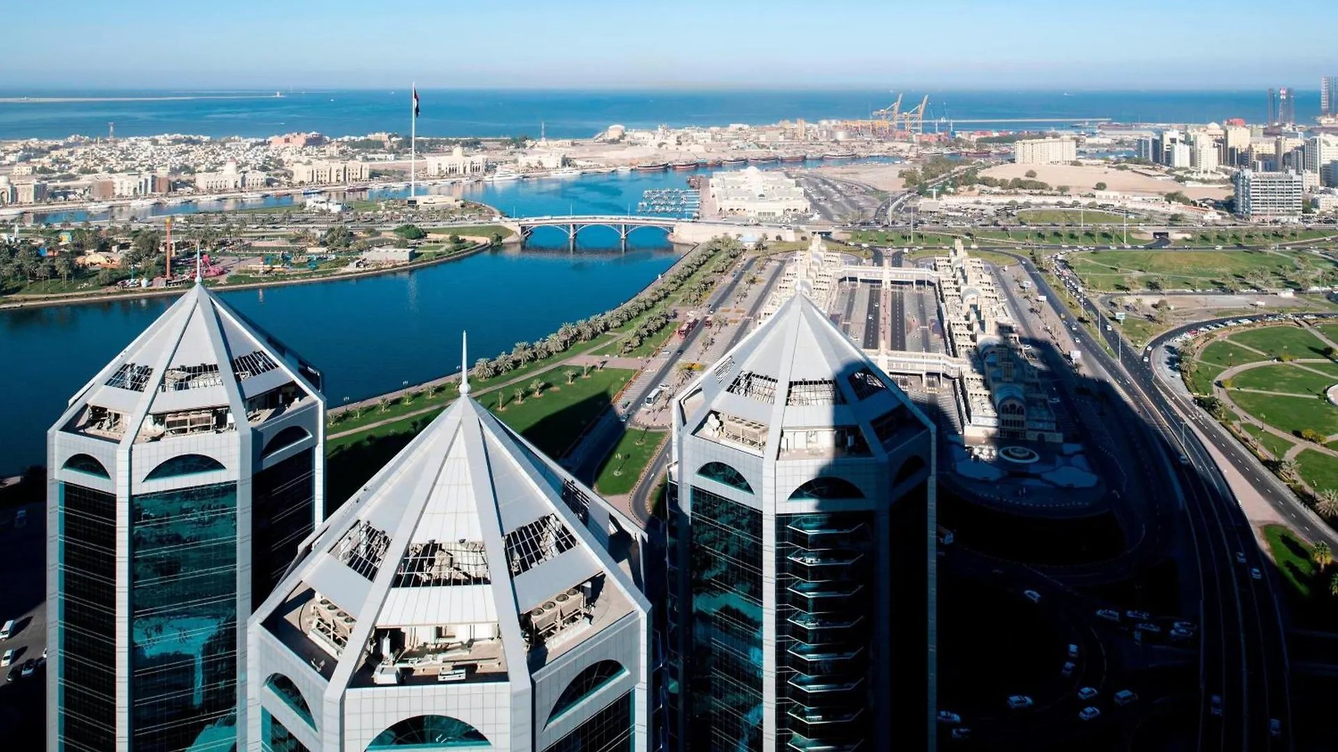 ***** Hotel Four Points By Sheraton Sharjah United Arab Emirates